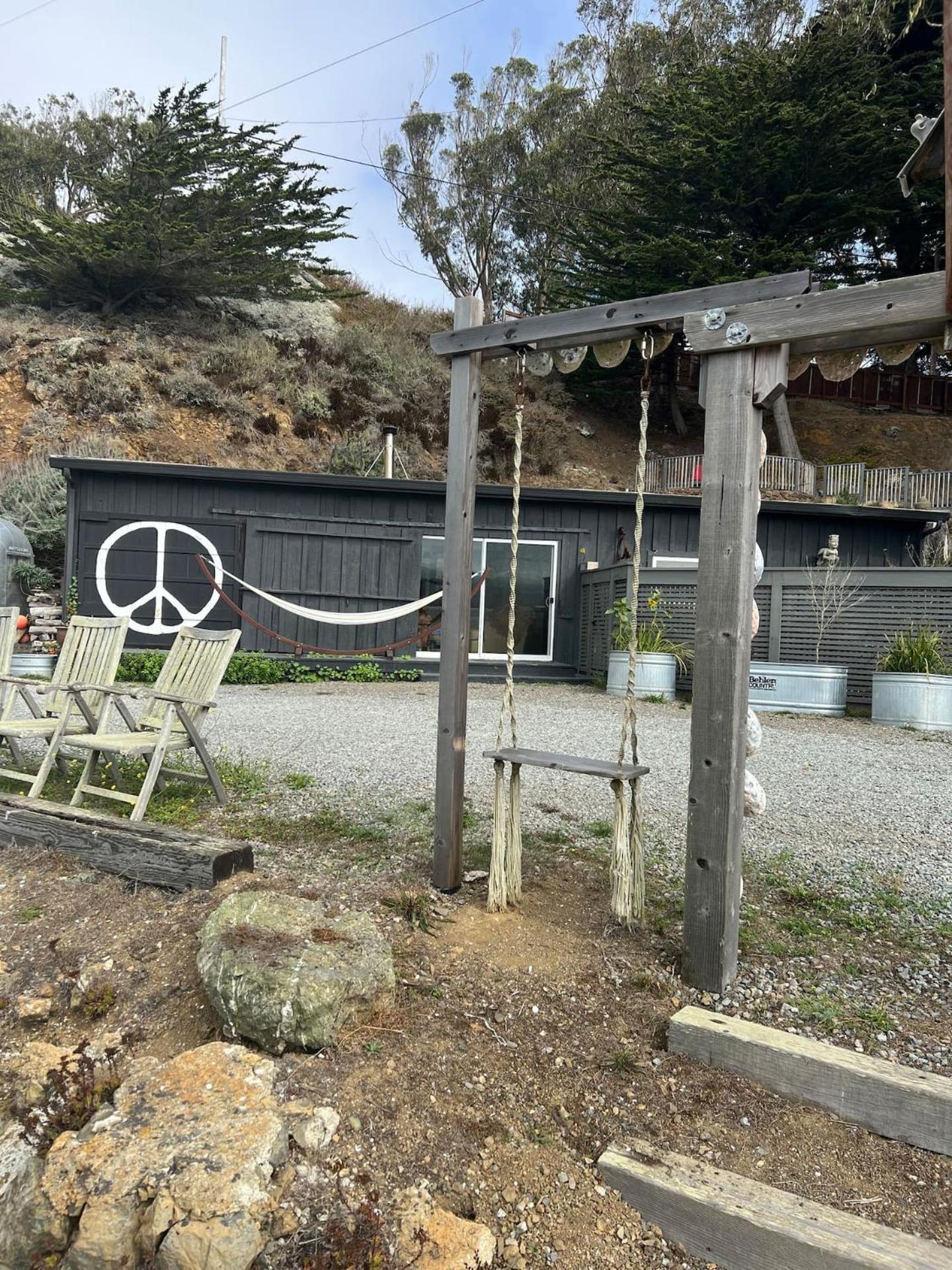 Carriage House Waterfront On Tomales Bay With Dock Hotel Marshall Exterior photo